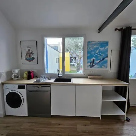 Maisonnette A Sur Centre 8min Des Plages A Pieds Dom wakacyjny Batz-sur-Mer